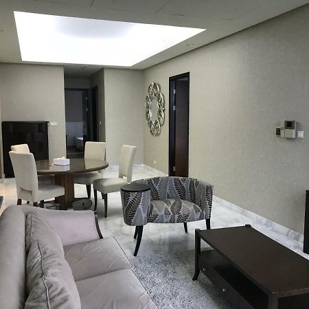 The Peak Residence At Sudirman - 3 Bedroom Exclusive Private Apartment Jacarta Exterior foto